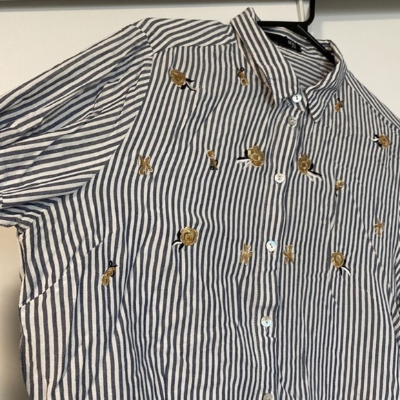 Long sleeve golden flower,striped  blouse, light material - Picture 3 of 6